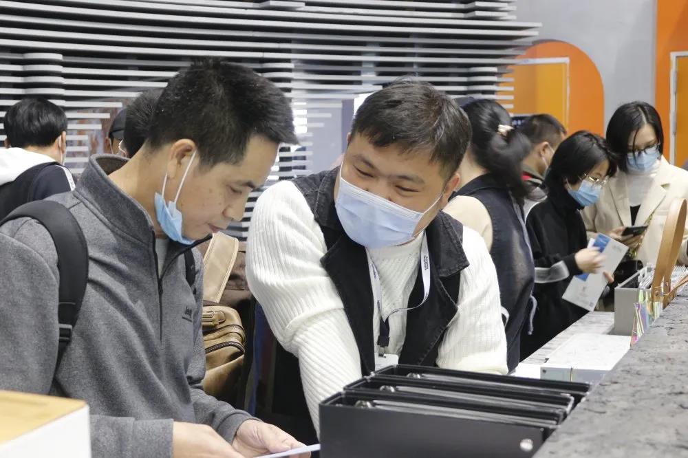 2020廣州設(shè)計周，基路伯藝術(shù)涂料創(chuàng)新之劍領(lǐng)勢行業(yè)格局(圖12)